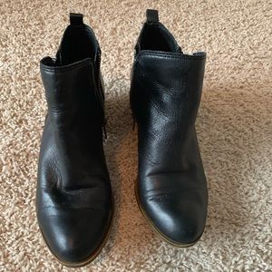 Lucky Brand Black real Leather booties